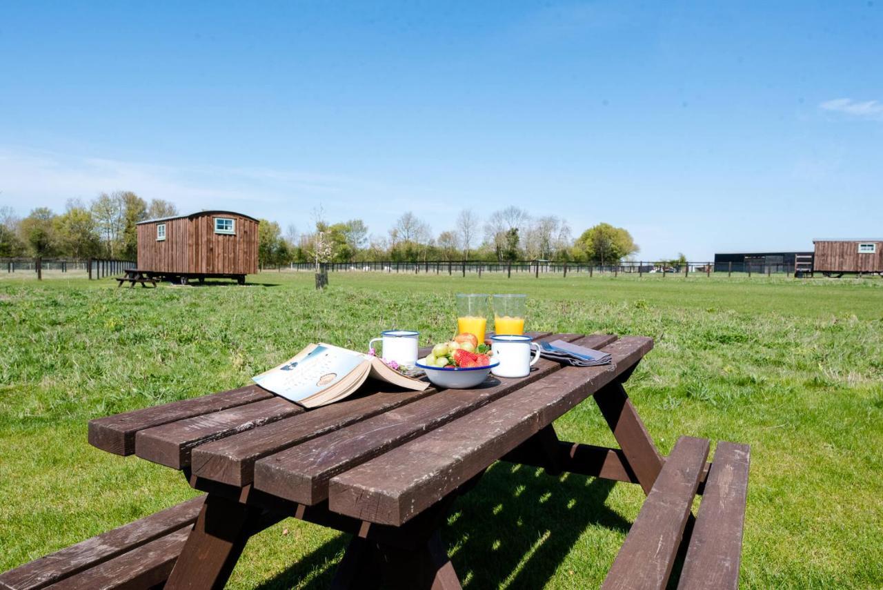 Honeysuckle Farm Holidays By Stay In Suffolk, Monk Soham Вудбридж Екстер'єр фото