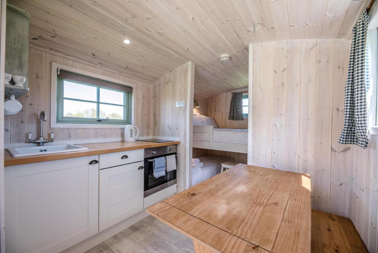 Honeysuckle Farm Holidays By Stay In Suffolk, Monk Soham Вудбридж Екстер'єр фото