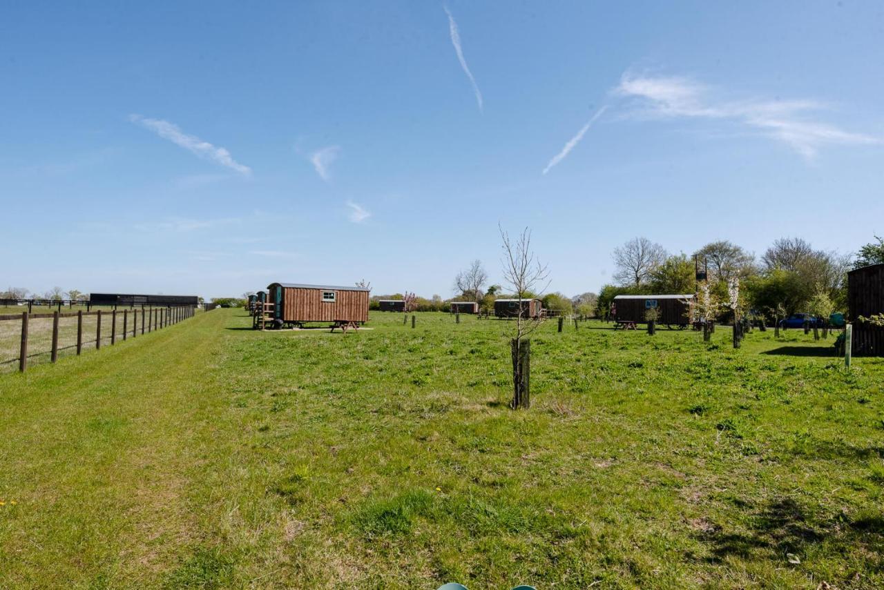 Honeysuckle Farm Holidays By Stay In Suffolk, Monk Soham Вудбридж Екстер'єр фото